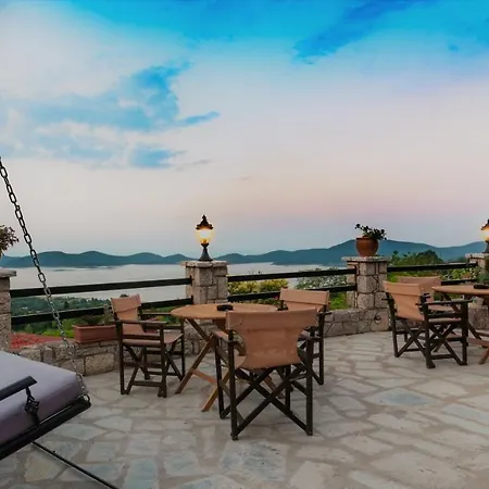 Archontiko Zakoni Гостевой дом 4*