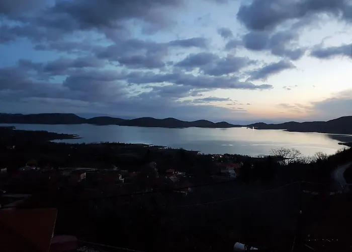 Archontiko Zakoni 4*