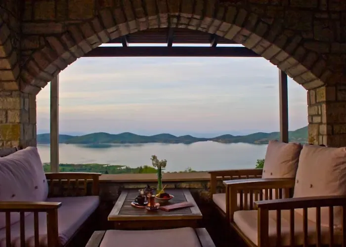 Archontiko Zakoni 4* Neochórion