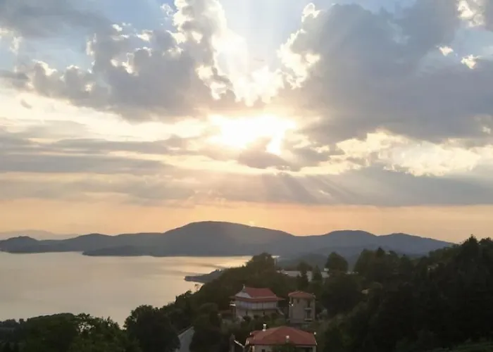 Konukevi Archontiko Zakoni